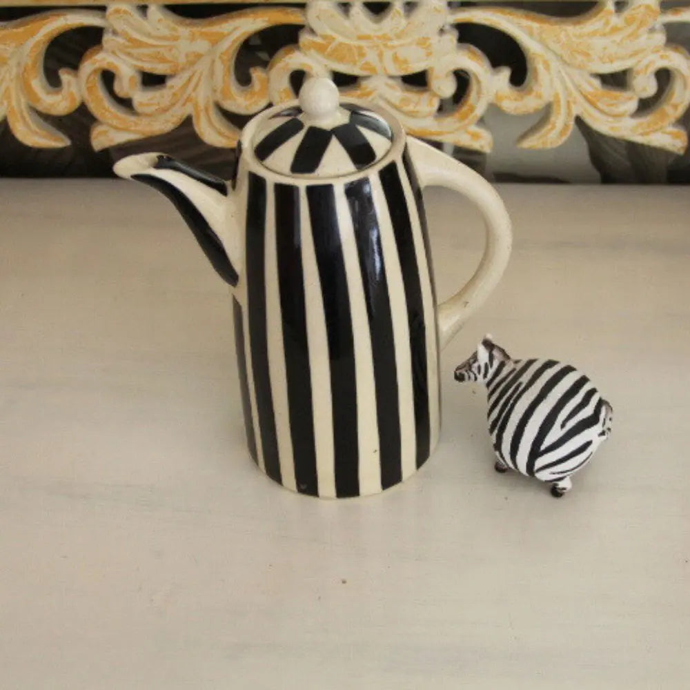 Circus Tea Set | Set of 7 The confetti tree