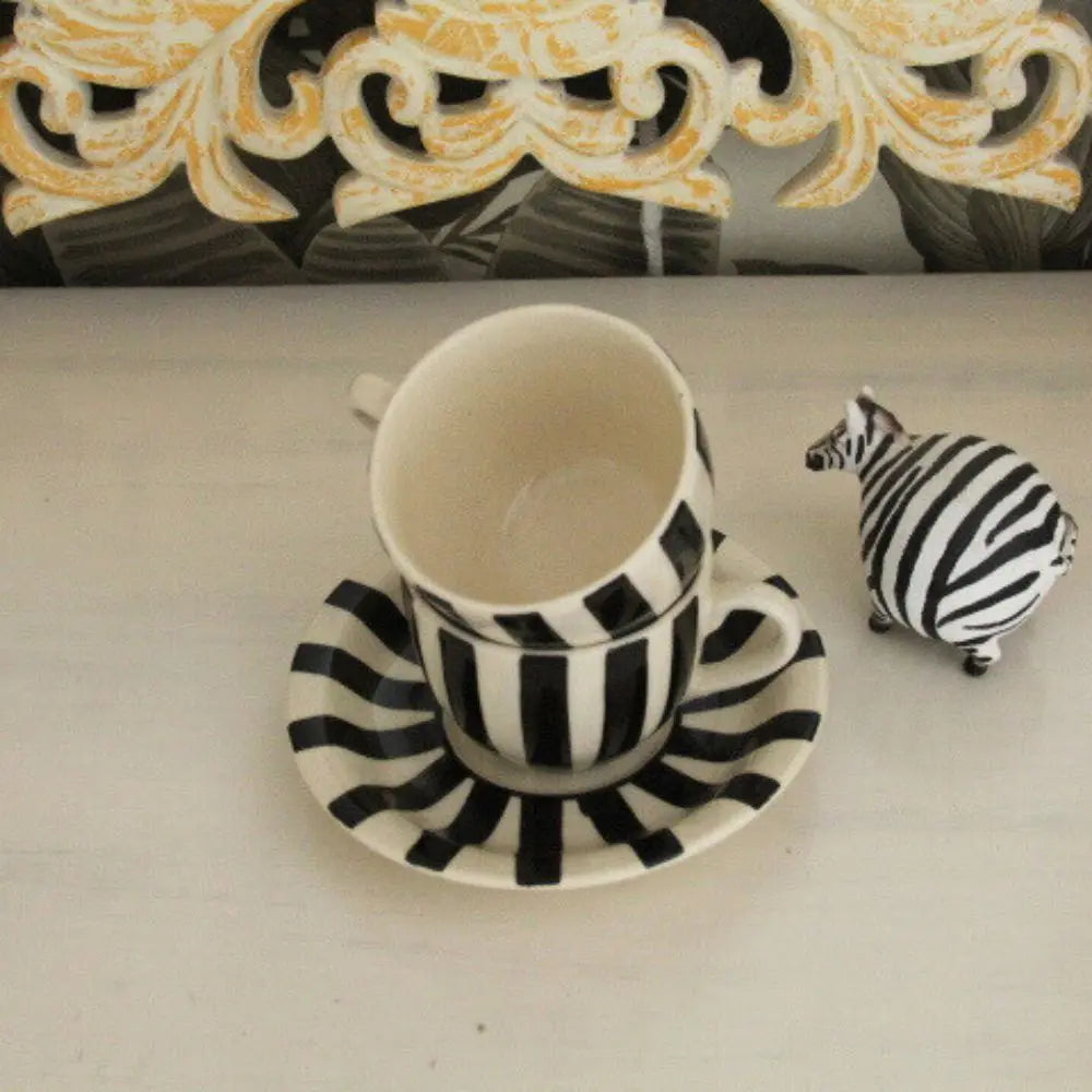 Circus Tea Set | Set of 7 The confetti tree