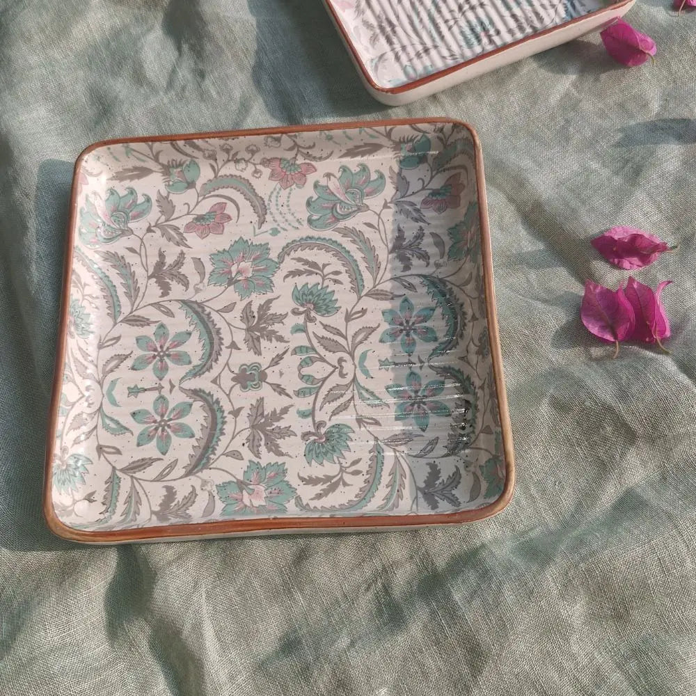 Decoupage square platter | Brown | 8 inches The confetti tree