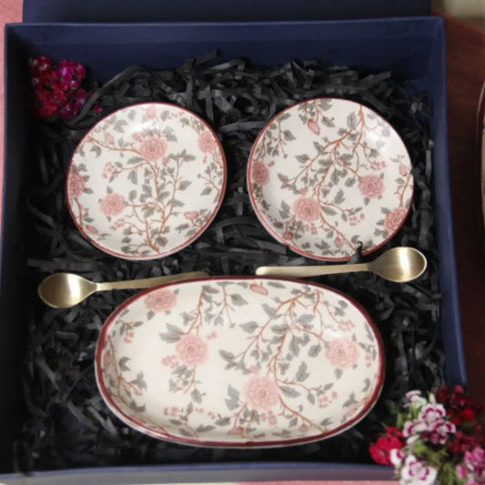 Peony Breakfast Table Gift Box | Set of 5 The confetti tree