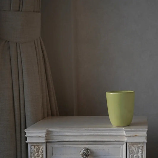 Stoneware Green Planter | Medium The confetti Tree