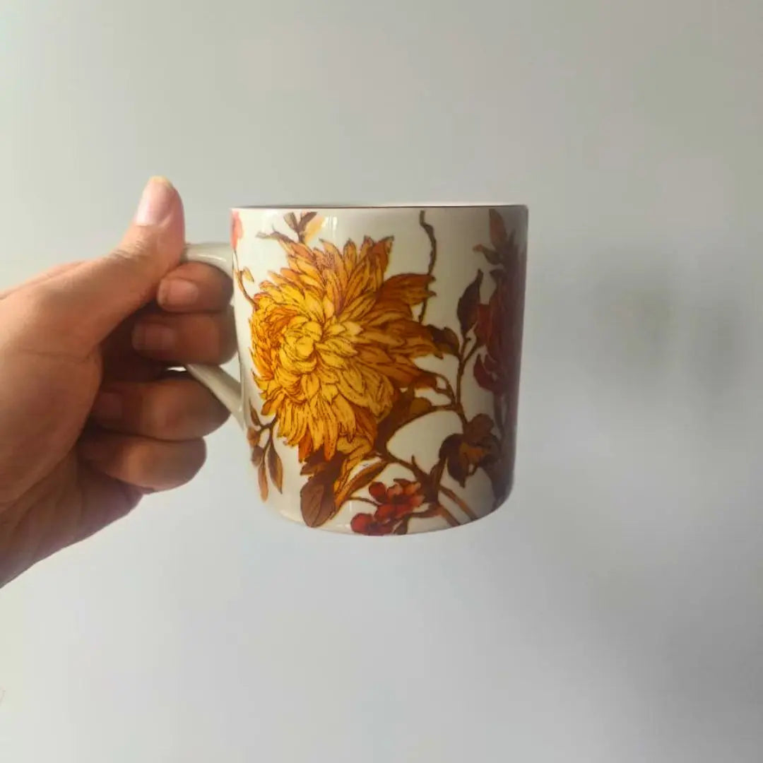 Summer Orchard Stoneware Mug Set of 2 | Floral Ceramic Coffee Mugs with Glossy Finish | Handcrafted Tea & Coffee Cups The confetti tree