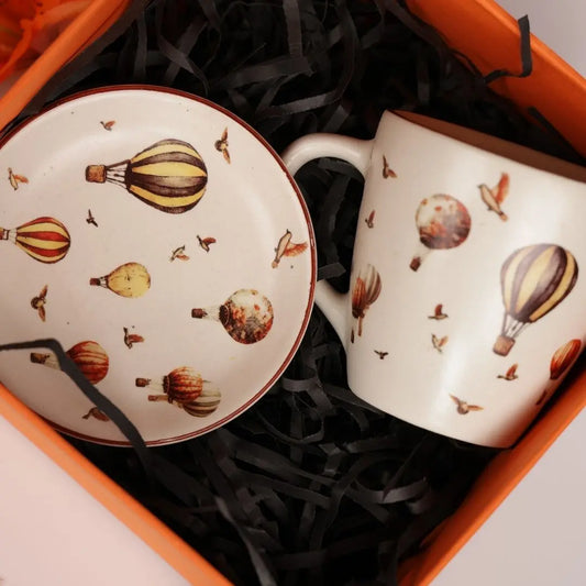 The Balloon Bliss Gift Box The confetti tree