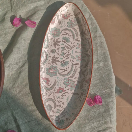 Decoupage Oval Platter | 14 Inches The confetti tree