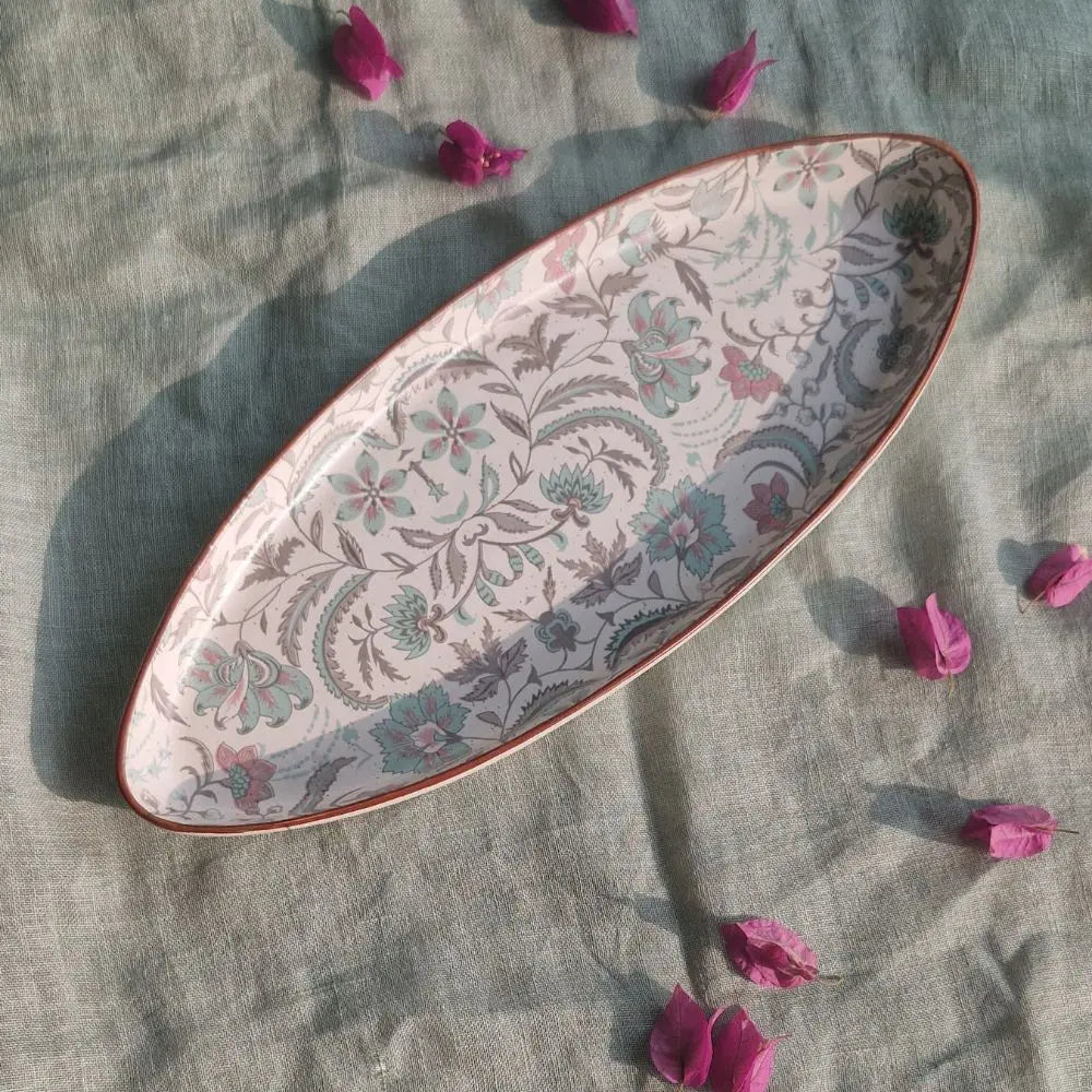 Decoupage Oval Platter | 14 Inches The confetti tree