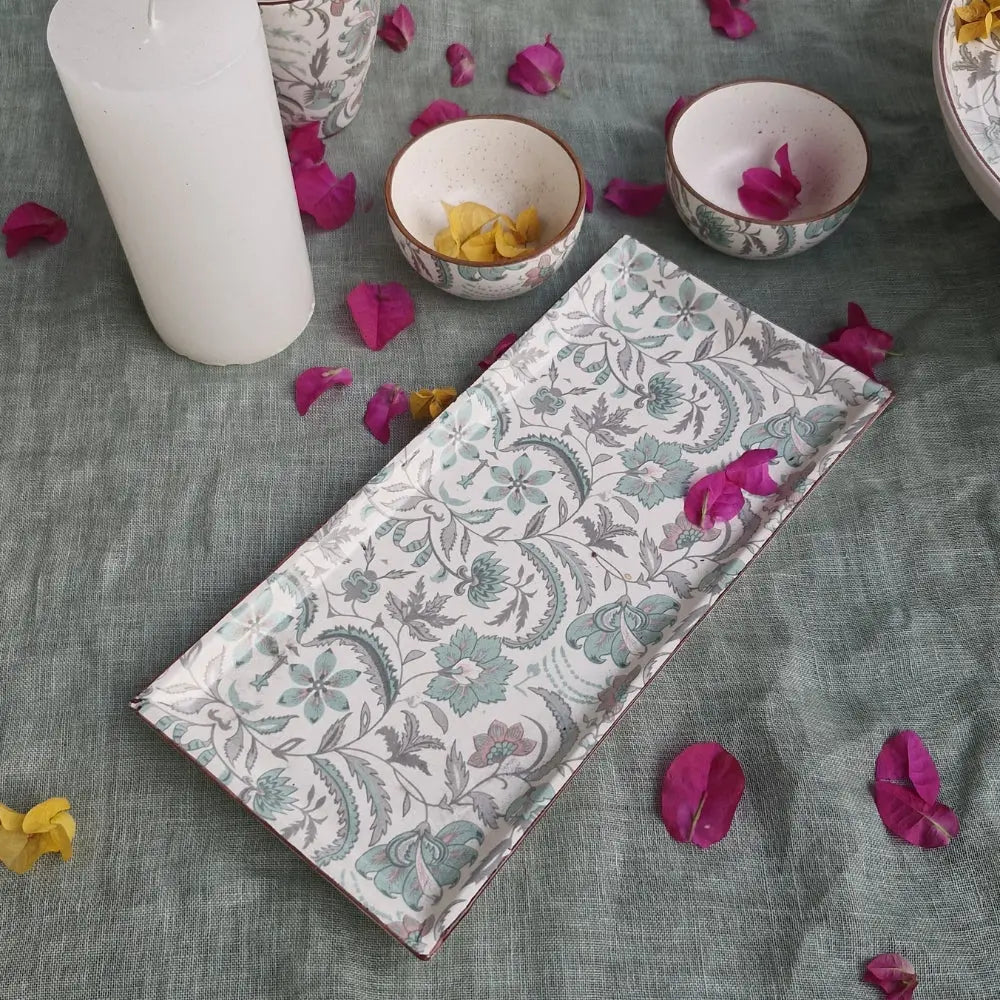 Decoupage rectangle platter | Green The confetti tree