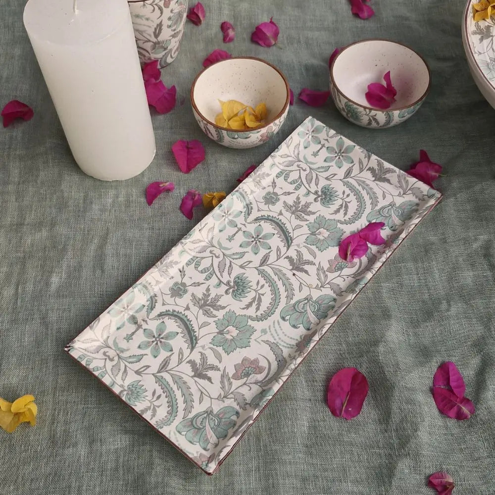 Decoupage rectangle platter | Green The confetti tree