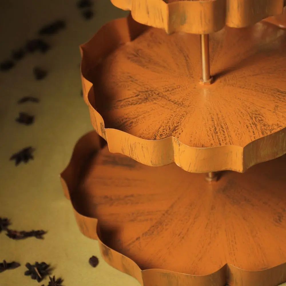 Handcrafted Lotus-Inspired 3-Tier Metal Stand The confetti tree