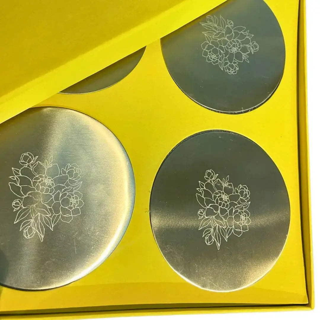 Luxury Brass Coaster Set of 4 with Floral Engraving – Elegant Tableware Gift Box The confetti tree