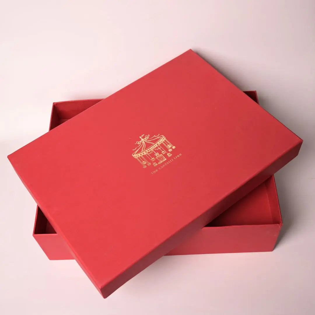 Luxury Red Rigid Gift Box With Lid – Premium Packaging Box for Hampers, Festive Gifting & Special Occasions The confetti tree