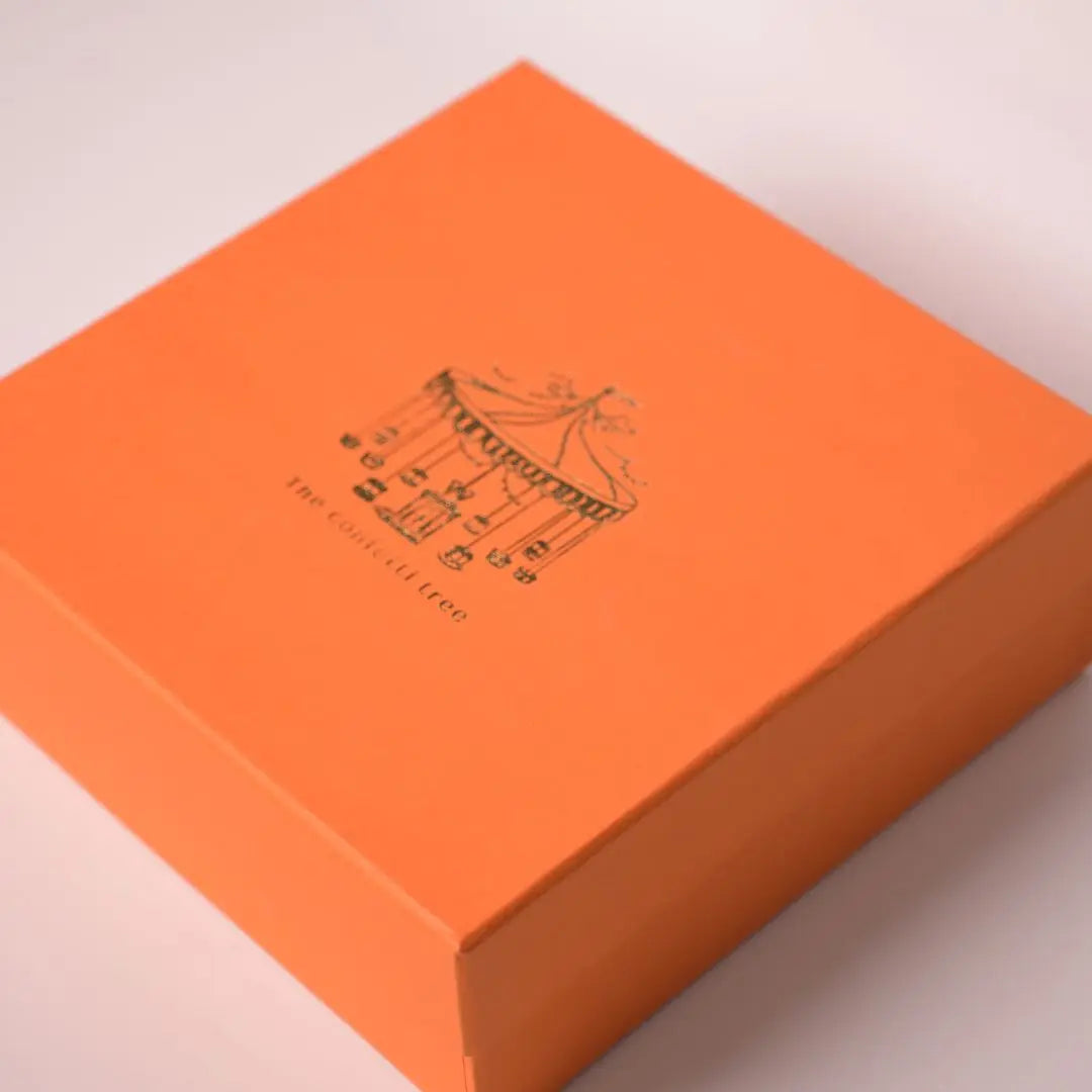 Orange Gift Box | 8*8 Inches The confetti tree