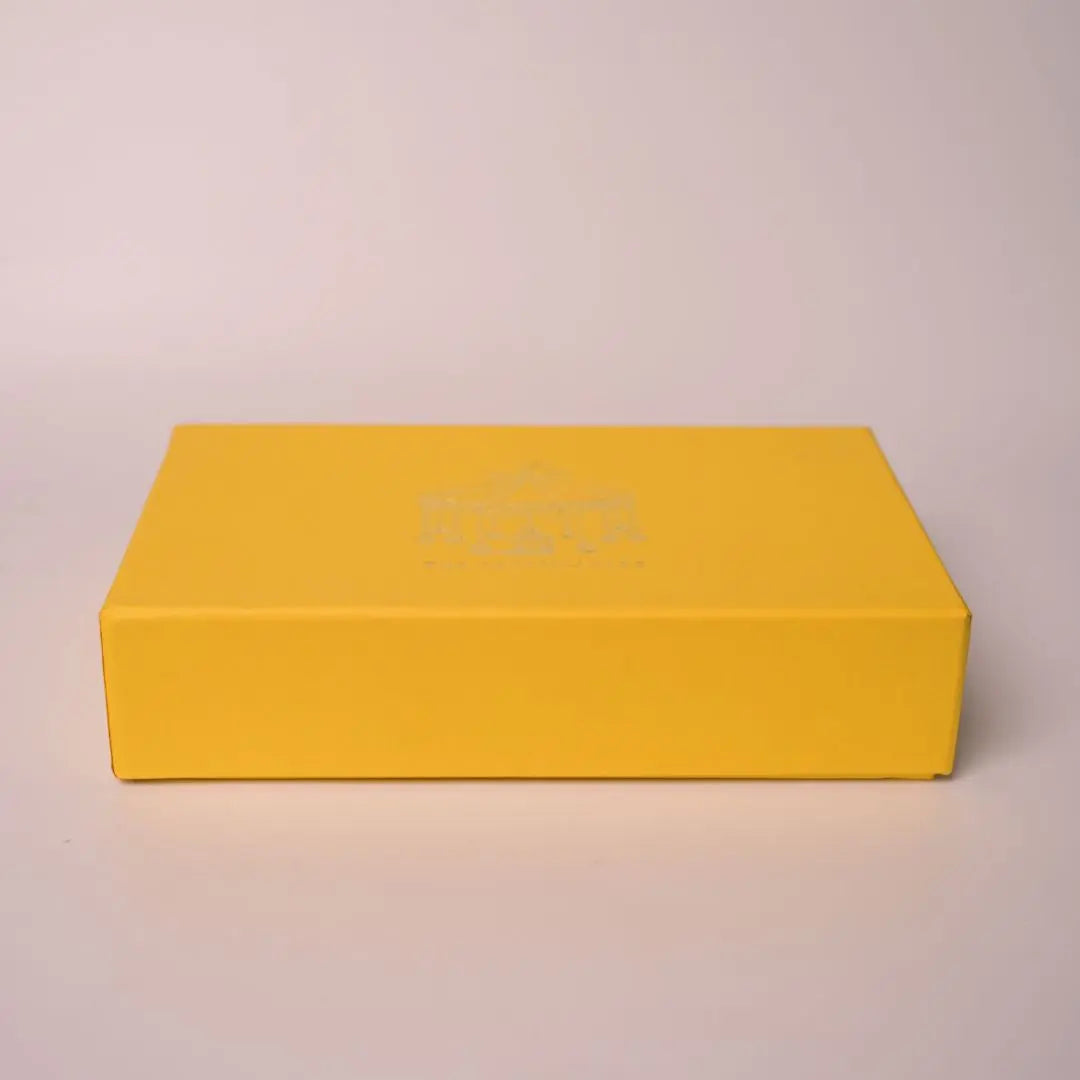 Premium Yellow Rigid Gift Box With Lid – Luxury Hampers & Festive Gifting Packaging The confetti tree