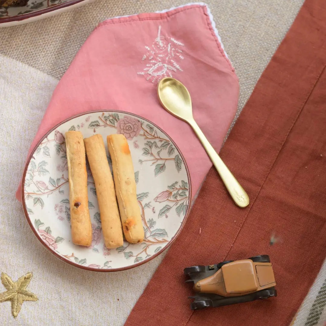 Pure Brass Dessert Spoons – Handcrafted Set of 6 with Engraved Bird Motif | Luxury Cutlery for Desserts, Tea & Gifting The confetti tree