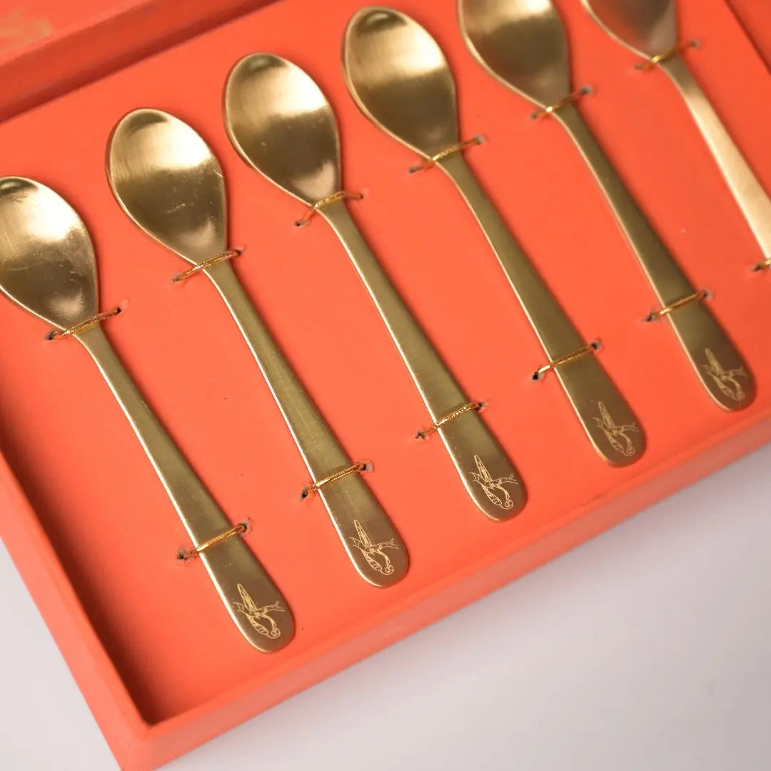 Pure Brass Dessert Spoons – Handcrafted Set of 6 with Engraved Bird Motif | Luxury Cutlery for Desserts, Tea & Gifting The confetti tree
