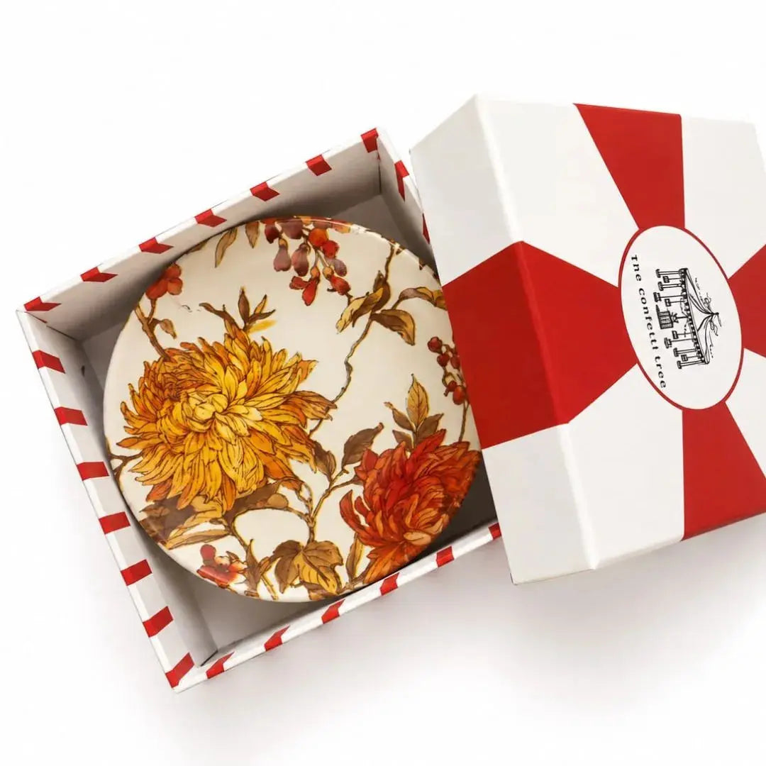 Summer Orchard Floral Teaplate Set of 4 | Vintage Botanical Stoneware Tea Plates in Gift Box | Ceramic Snack & Dessert Plates | Tea Time Gifting Set The confetti tree