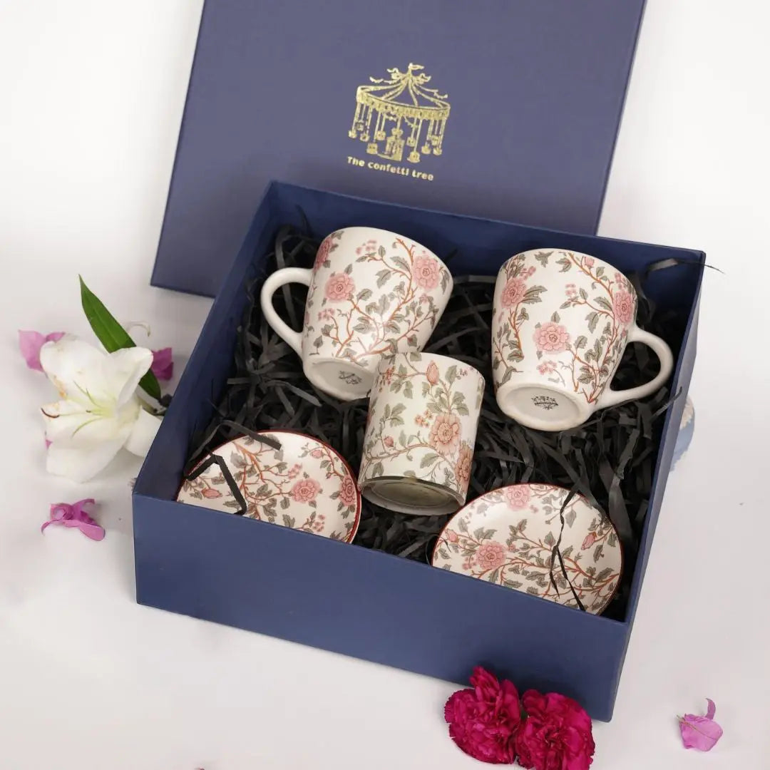The Vintage Bloom Gift Box The confetti tree